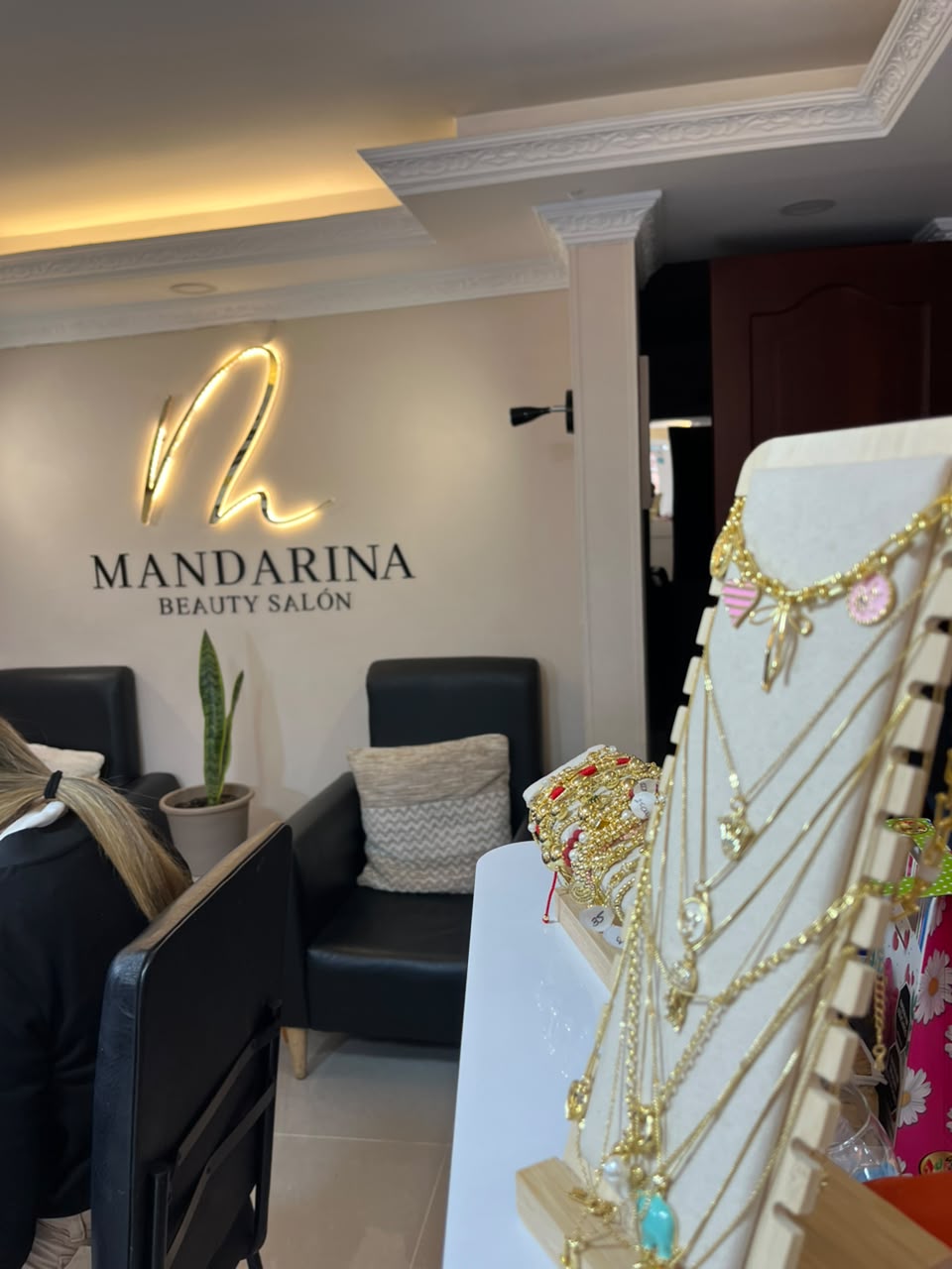 Recepción con accesorios en venta